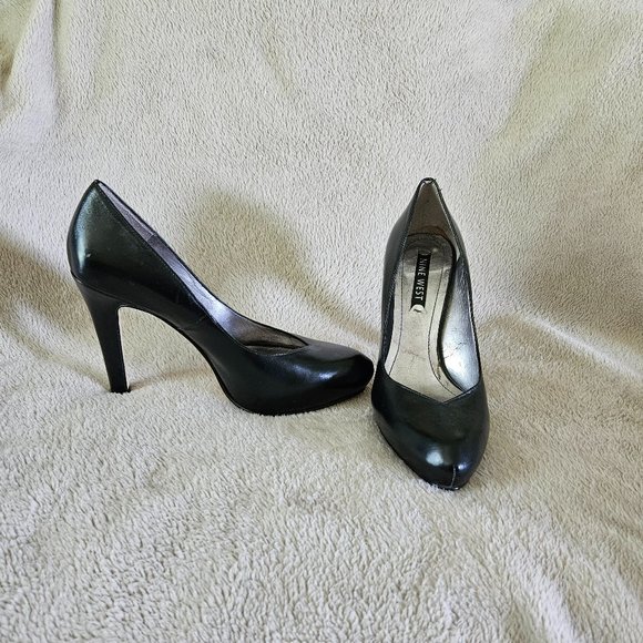 Nine West Black Leather Platform Heel - Picture 1 of 7